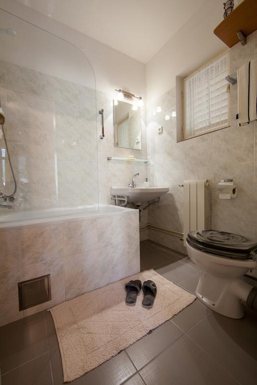 Villa Kamenica Komiza Room photo