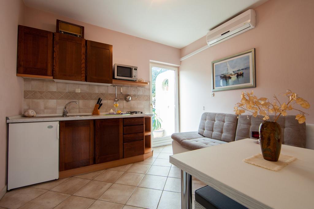 Villa Kamenica Komiza Room photo