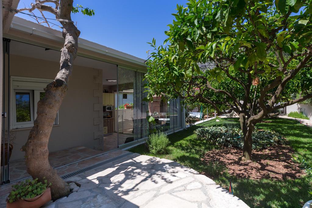 Villa Kamenica Komiza Exterior photo