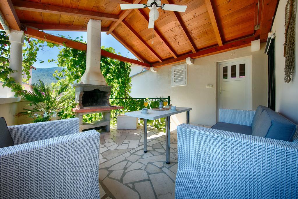 Villa Kamenica Komiza Exterior photo