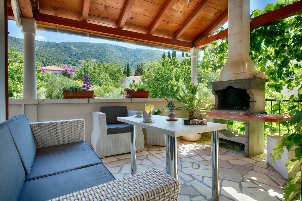 Villa Kamenica Komiza Exterior photo